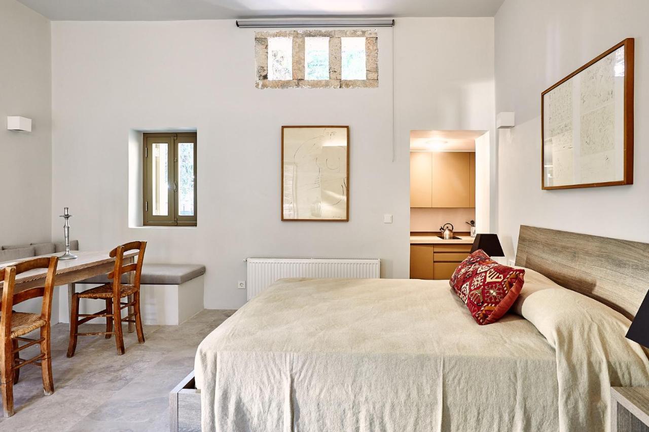Nikolaou Art Residence Aegina Kültér fotó