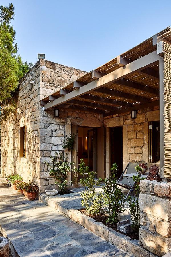 Nikolaou Art Residence Aegina Kültér fotó