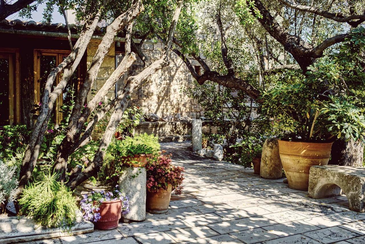 Nikolaou Art Residence Aegina Kültér fotó